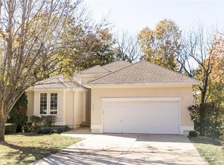 17401 E 44th St, Independence, MO 64055