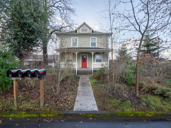 2703 E 8th St APT 1, Vancouver, WA 98661