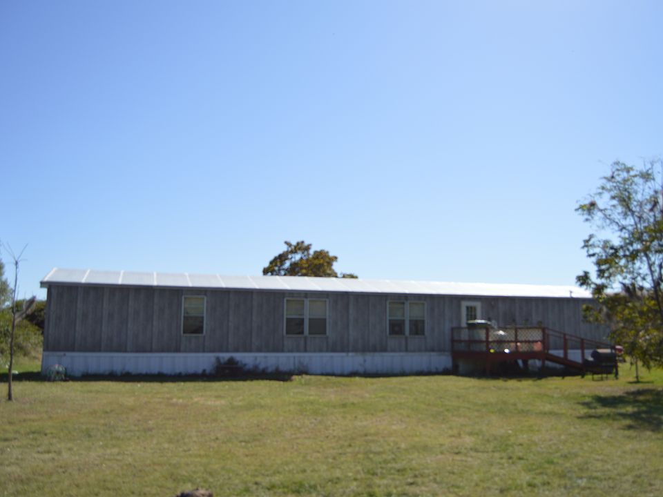 1st image of 3903 Lagrande Trce