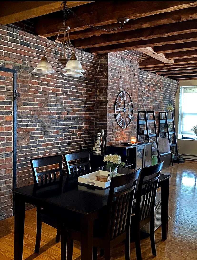 2 bed, 1.5 bath, 1200 sqft, $3,400 — Photo 1