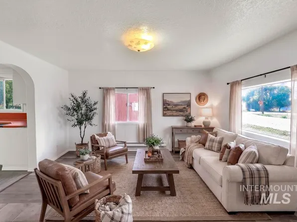 220 W Kootenai Ave, Richfield, ID 83349