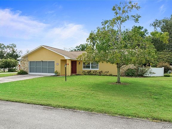 2nd image of 4134 S Winding Oaks Dr