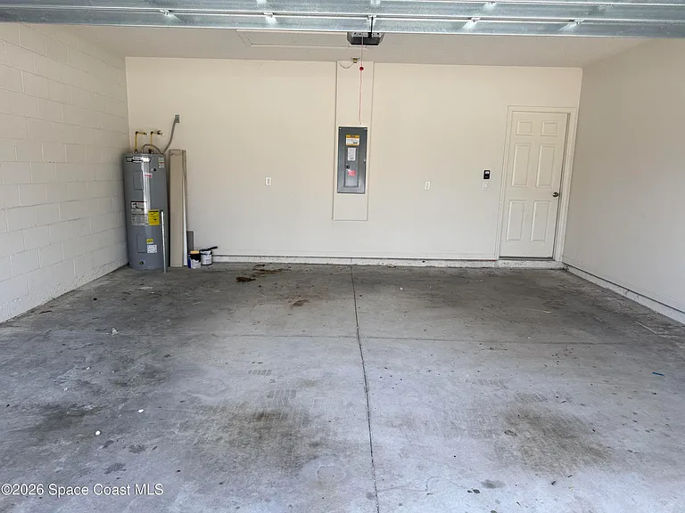 4422 Talbot Blvd — Photo 4