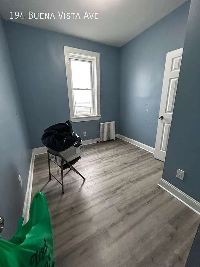 2 bed, $2,500 — Photo 3
