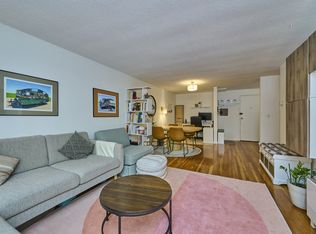 50 Green St APT 101, Brookline, MA 02446