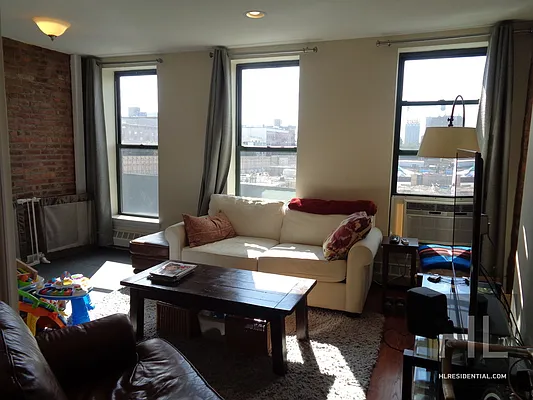 Rented by Highline Residential | media 23