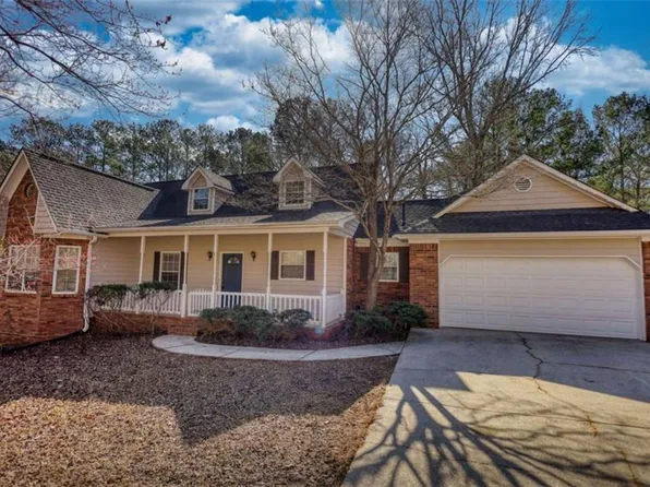 424 Cannonball Ct, Stockbridge, GA 30281