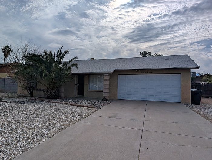 1st image of 3711 W Campo Bello Dr