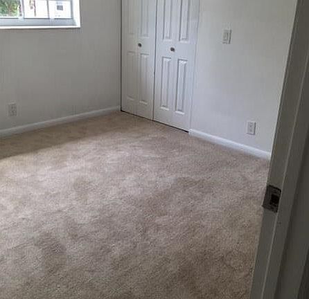 3rd image of 727 NW 17th St