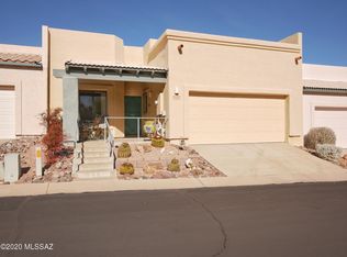 676 W Camino Del Bondadoso, Green Valley, AZ 85614