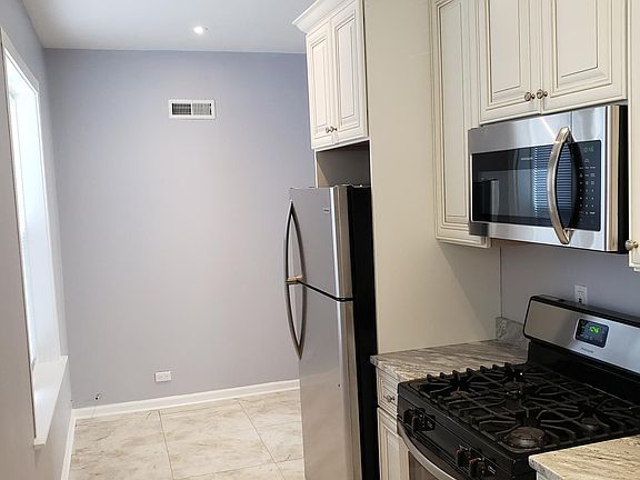4th image of 4748 N Monticello Ave