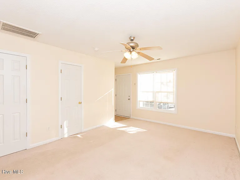 125 Cornerstone Pl — Photo 7