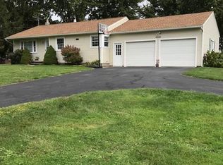 4086 Cream Ridge Rd, Macedon, NY 14502