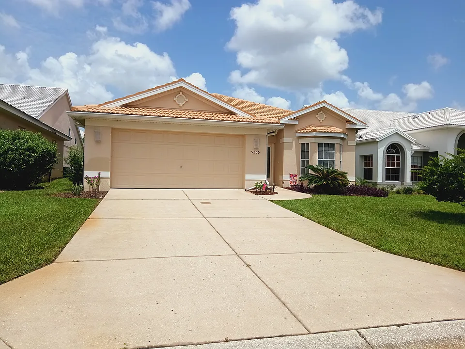 9300 New Orleans Dr