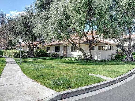 3rd image of 5421 Colony Green Dr