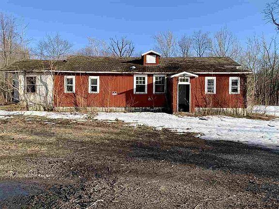 5th image of 8-15 Creekside Dr