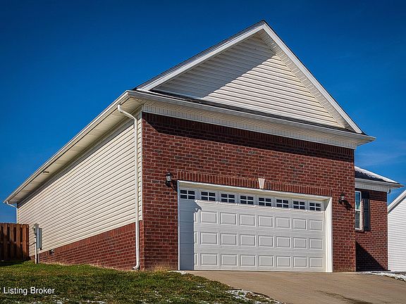 2nd image of 287 Sycamore Dr