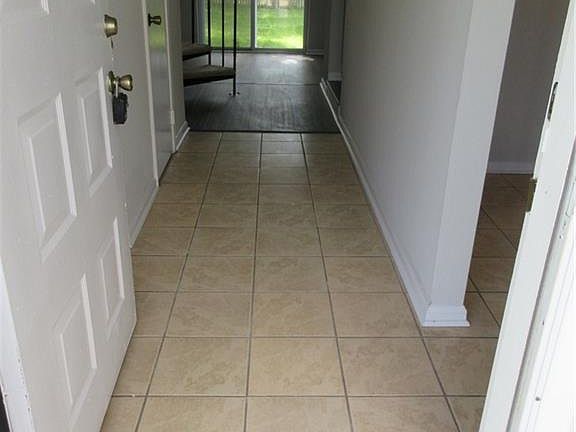 4th image of 1229 Shawn Dr