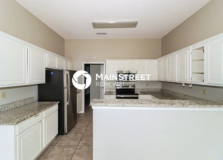 9261 Sarsen Dr — Photo 7