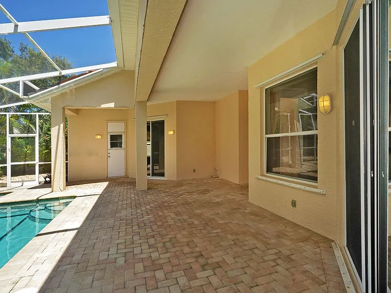 200 Ocean Ridge Dr — Photo 24