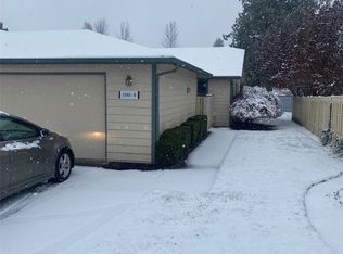 11043 SE 250th Ct APT B, Kent, WA 98030