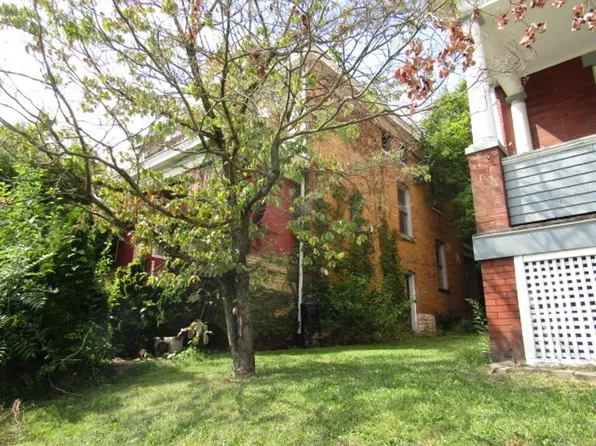 612 Penn St, Pittsburgh, PA 15215