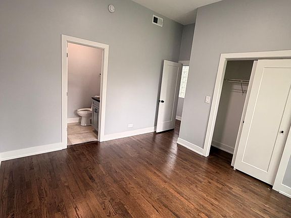 4th image of 2906 W Flournoy St APT 2