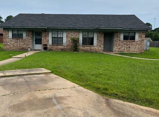 5 Robin Dr #5, Nash, TX 75569