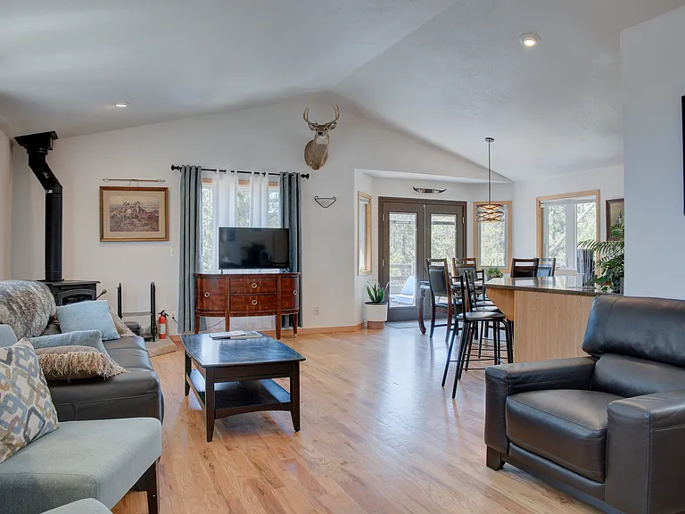 28 Valley View Ln — Photo 6