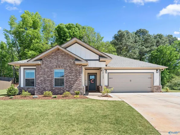 21643 Ginn Point Rd, Athens, AL 35613