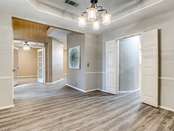 3rd image of 7108 Bouquet Dr