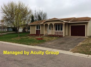 631 Washington Ct NW, Elk River, MN 55330