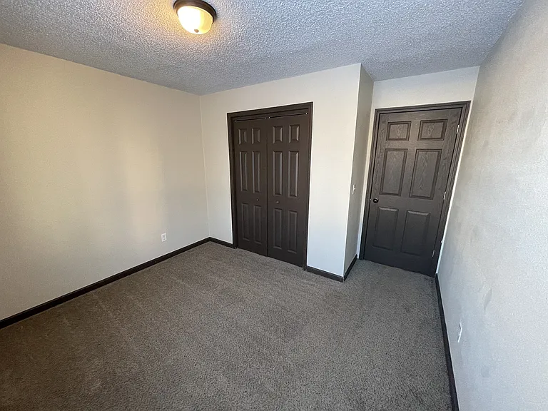 Countryside Apartments — Photo 13