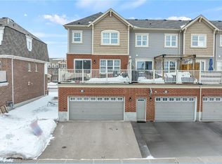 42 Outlook Ter, Kitchener, ON N2R0K5