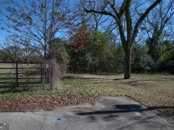 920 Cordele Rd, Albany, GA 31705