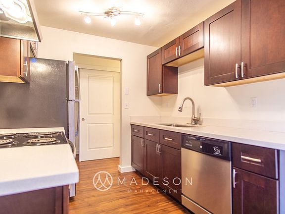 3rd image of 6736 24th Ave NW #B2
