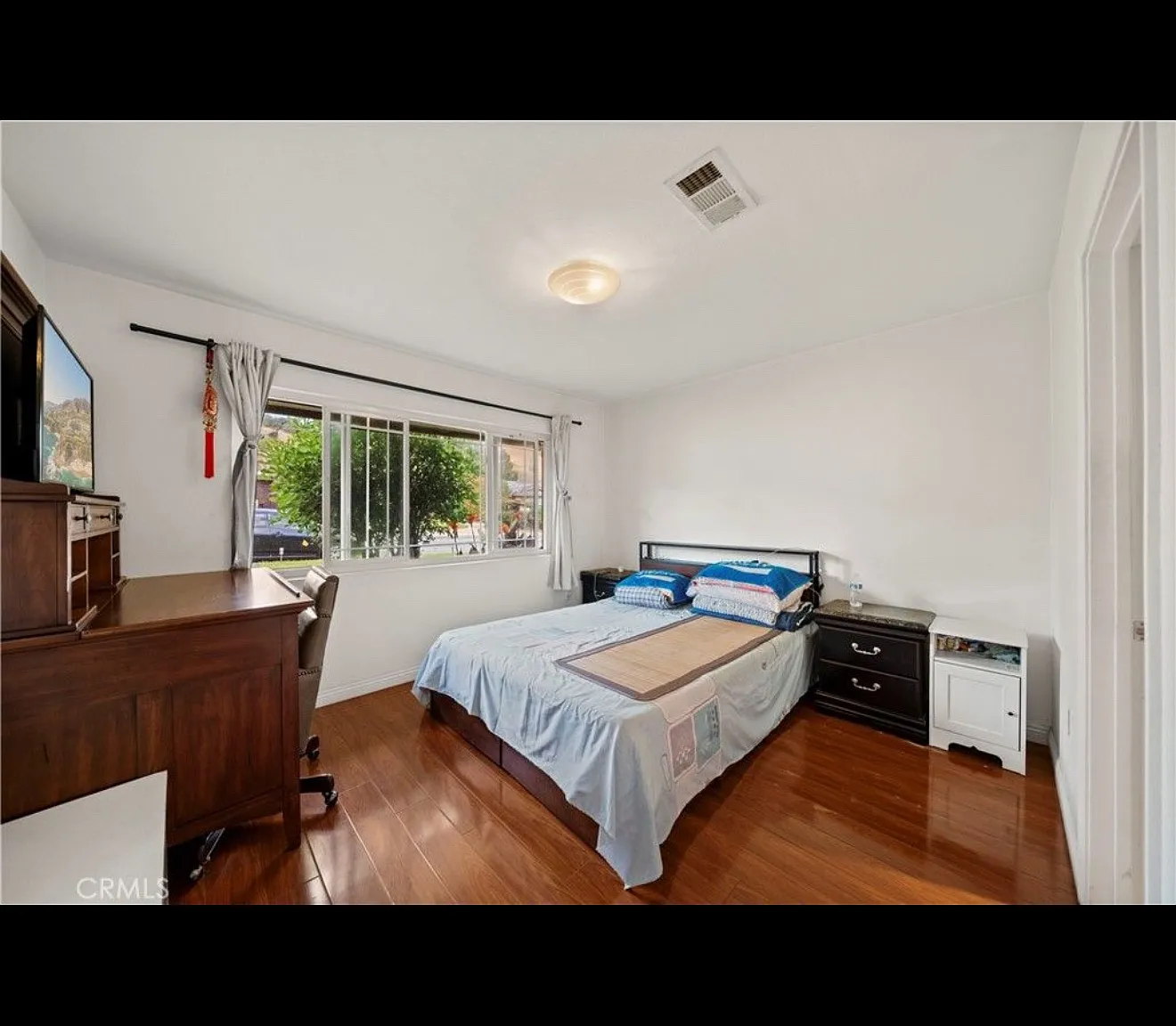 3 bed, 3.5 bath, 1541 sqft, $3,300 — Photo 4