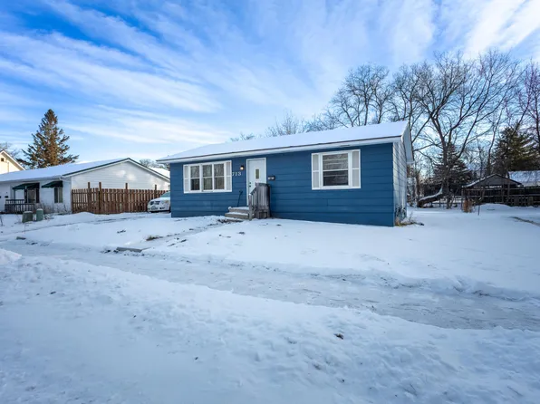 713 Lake St, Alexandria, MN 56308
