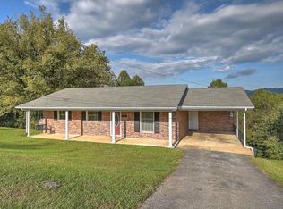 512 Elm St, Gate City, VA 24251