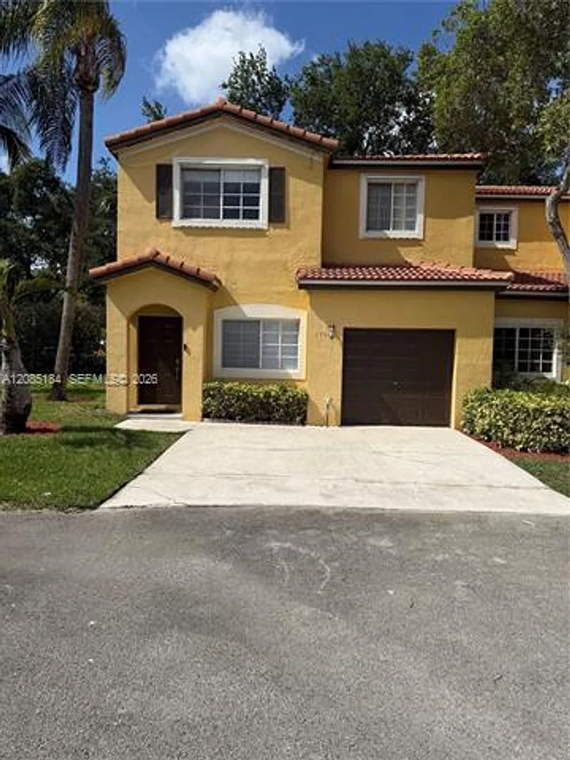 1704 SW 101st Ter th 1704, Miramar, FL 33025 — Photo 2