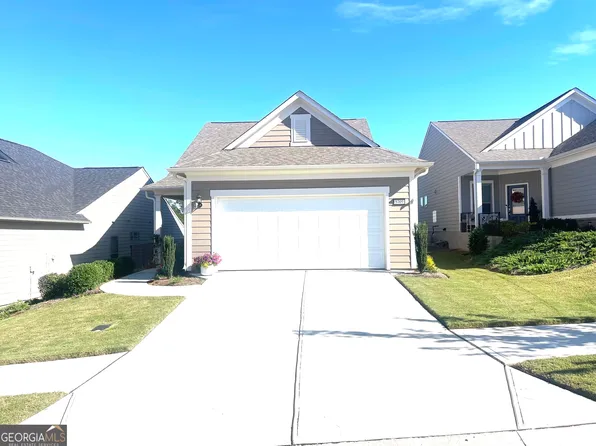 5709 Grapewood St, Hoschton, GA 30548