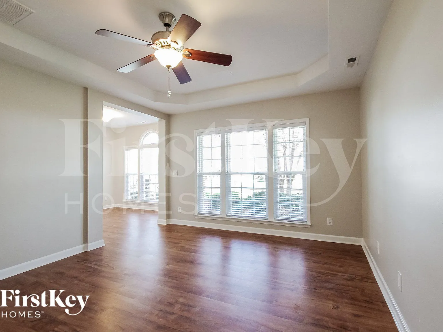 4 bed, 3.0 bath, 2666 sqft, $2,865 — Photo 2