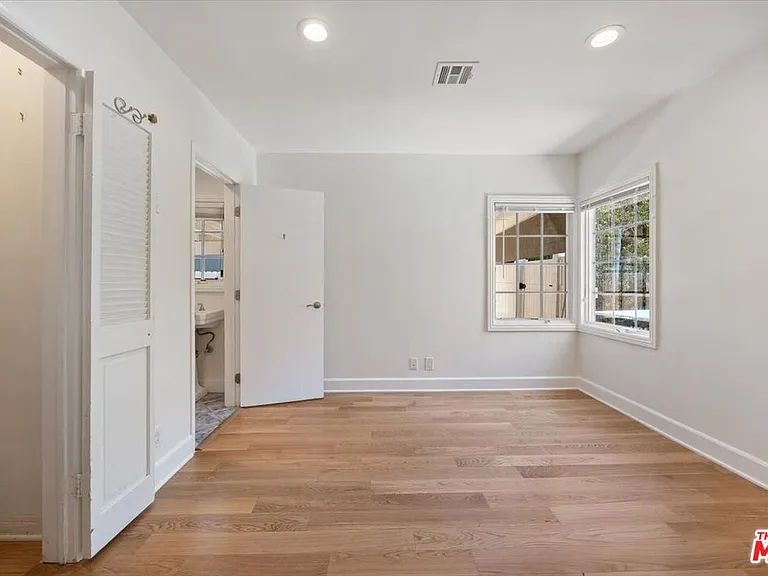 14041 Roblar Rd — Photo 25