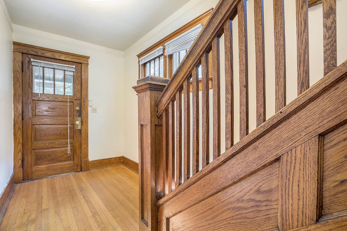 6 bed, 1600 sqft, $4,600 — Photo 3