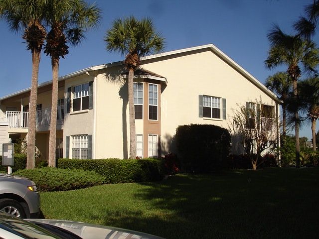 1st image of 203 Silver Lake Dr