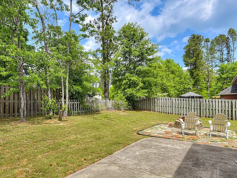 5755 Carriage Hills Dr — Photo 41