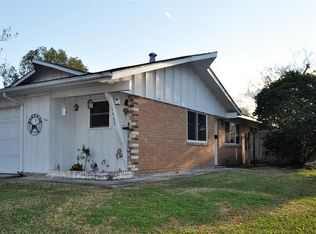 1402 Ramada Dr, Houston, TX 77062