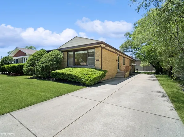 9250 Keating Ave, Skokie, IL 60076