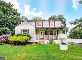 94 Natrona Ave, Hamilton, NJ 08619