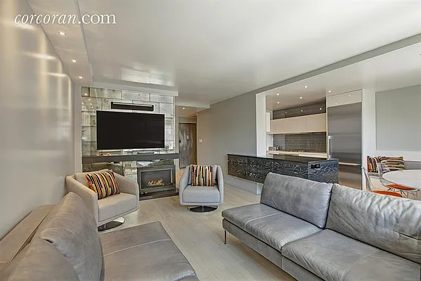 Sold by Corcoran | media 12